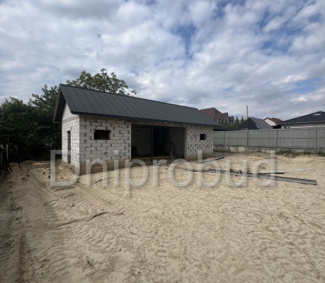 Гостьовий будинок в с. Святопетрівське (вул. Святоюріївська)