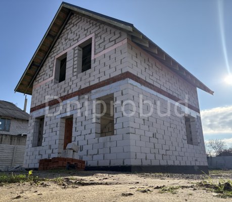 Будинок мансардного типу на ж/м Березанівка (вул. Орільська)