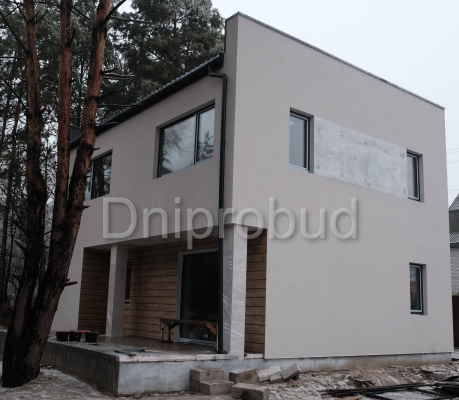 Два двухэтажных дома в с. Воропаев